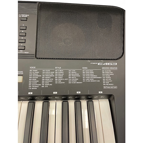 Used Yamaha PSRE463 61 key Portable Keyboard