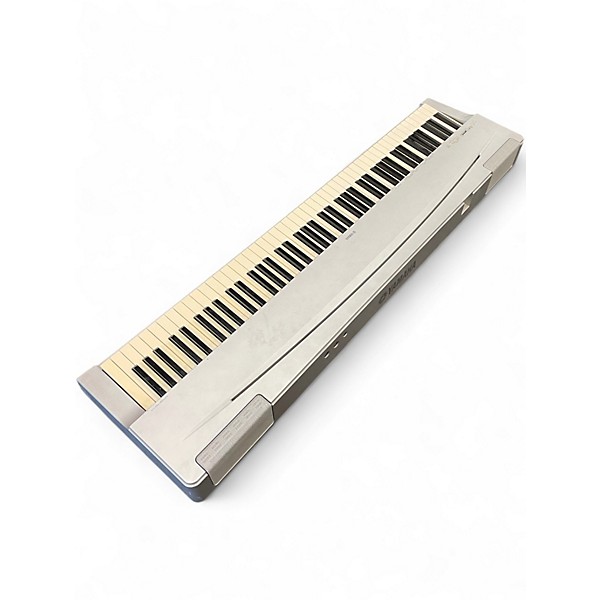 Used Yamaha P-70 Digital Piano