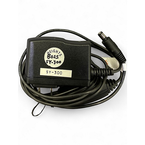 Used BOSS SY300 Guitar Synthesizer Effect Pedal