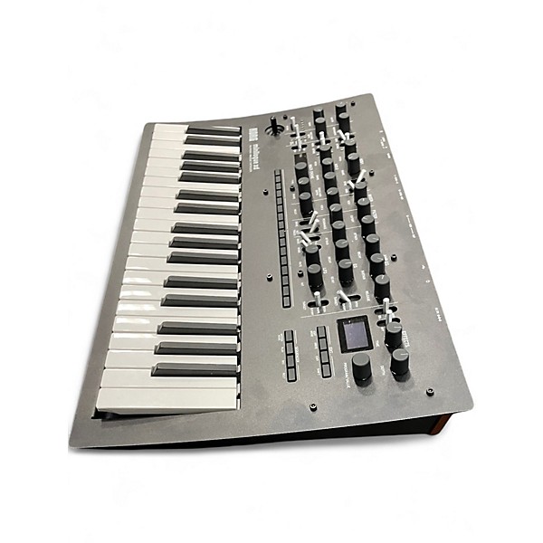 Used KORG Minilogue XD Polyphonic Analog Synthesizer Synthesizer