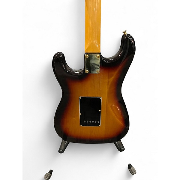 Used Fender Traditional '60s Stratocaster 2 Color Sunburst Solid Body Electric Guitar