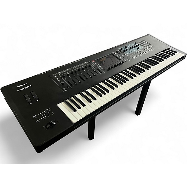 Used Roland Fantom 7 Keyboard Workstation