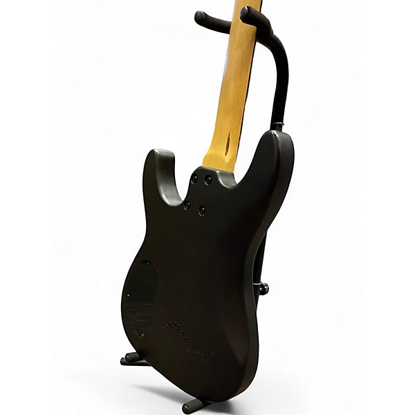 Used Dean Vendetta 1 Black Solid Body Electric Guitar