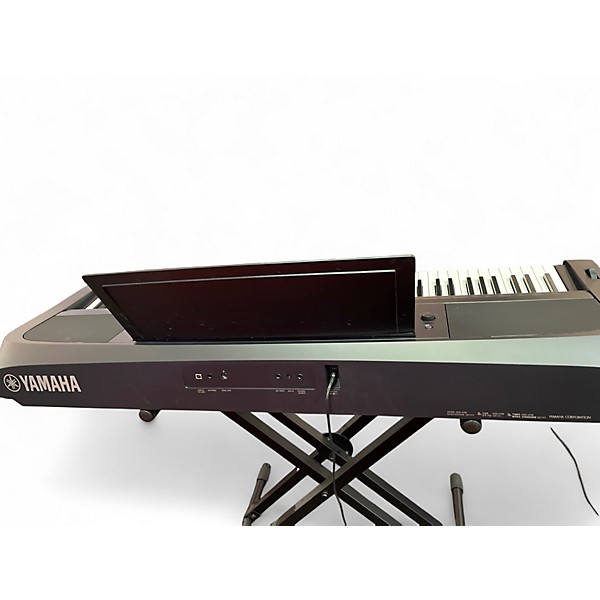 Used Yamaha DGX670 Arranger Keyboard