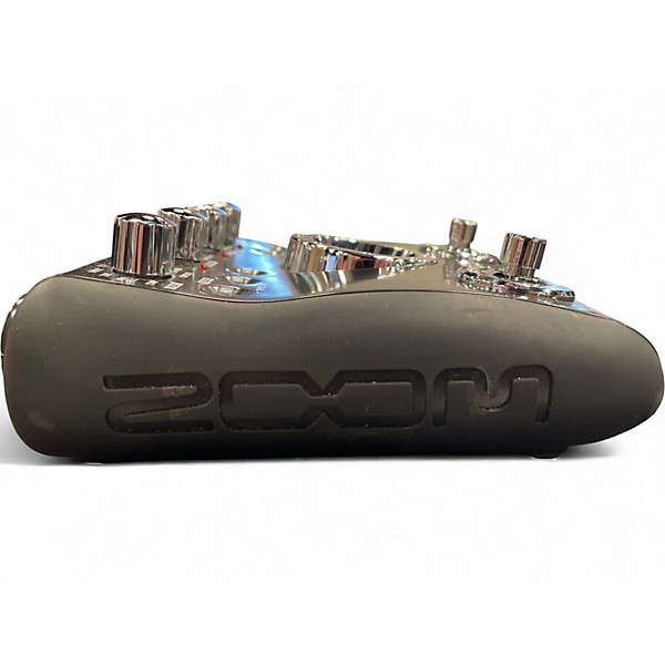 Used Zoom G2 Effect Processor