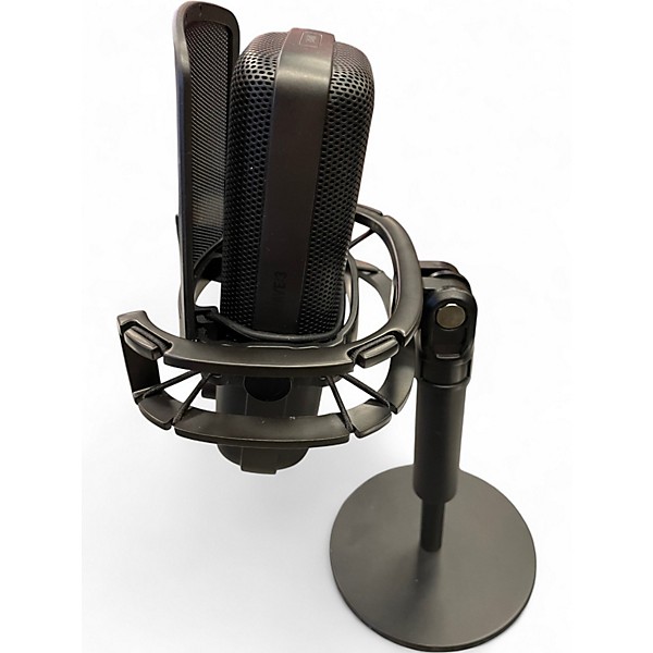 Used Elgato WAVE 3 USB Microphone