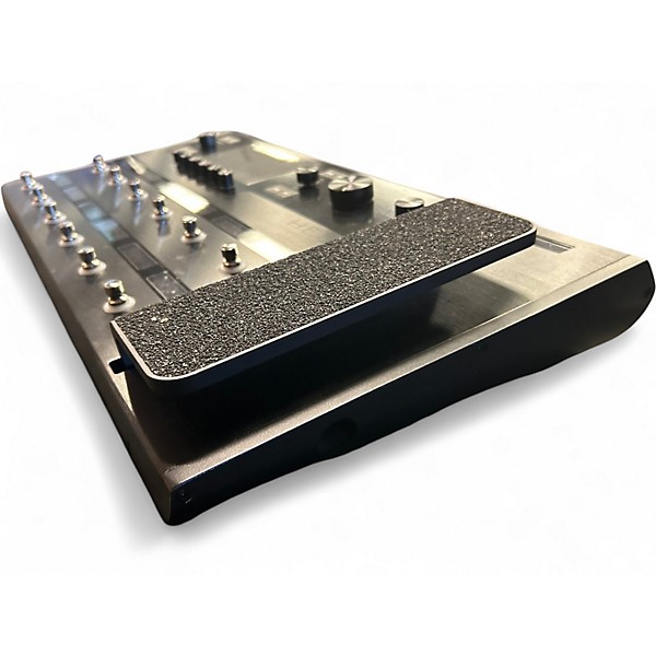 Used Line 6 Helix Effect Processor