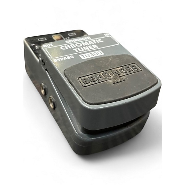 Used Behringer TU300 Chromatic Tuner Pedal