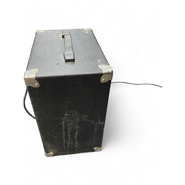 Used Behringer Ultrabass BX300 30W 1x10 Bass Combo Amp