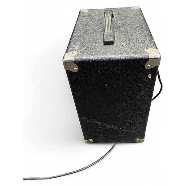 Used Behringer Ultrabass BX300 30W 1x10 Bass Combo Amp