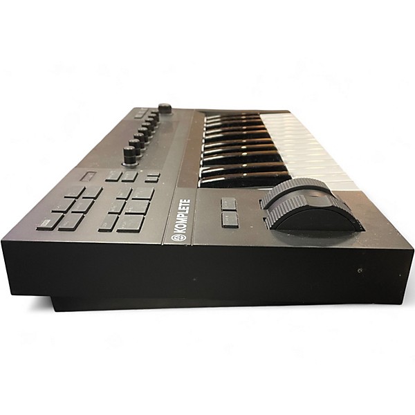 Used Native Instruments Komplete Kontrol A25 MIDI Controller