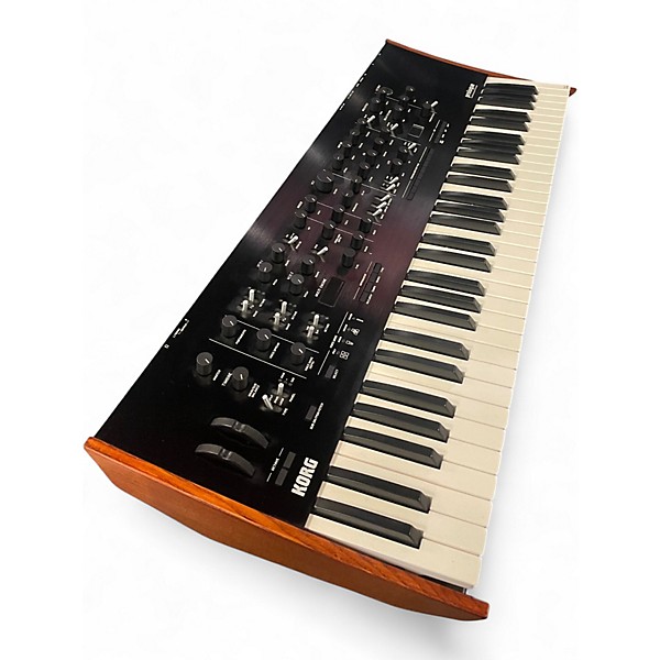 Used KORG PROLOGUE-16 Synthesizer