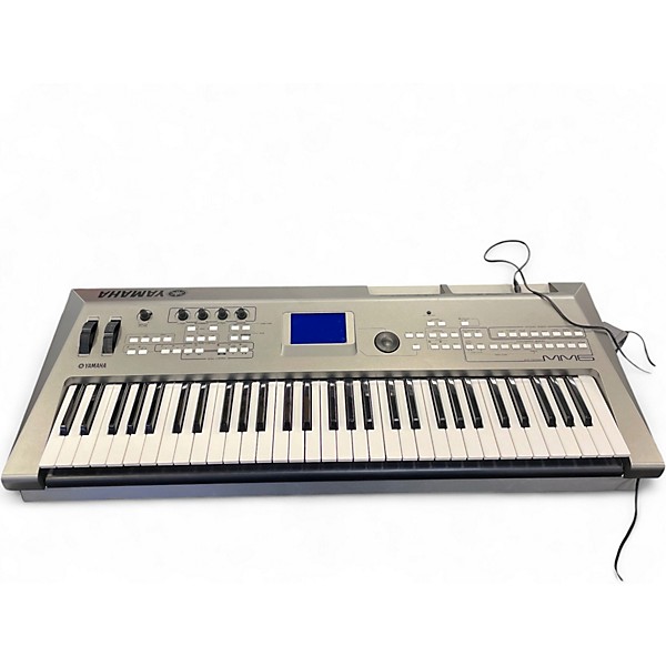 Used Yamaha MM6 61 Key Keyboard Workstation