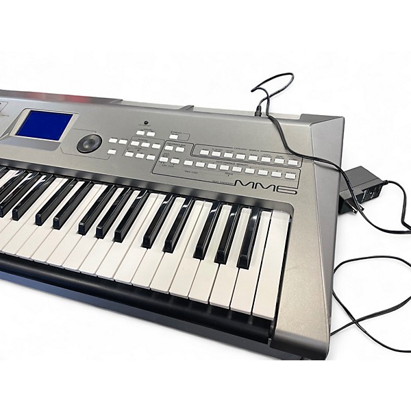 Used Yamaha MM6 61 Key Keyboard Workstation