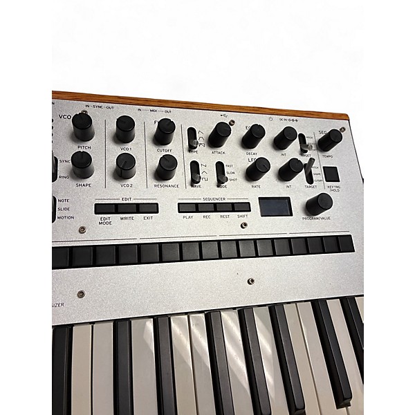 Used KORG MONOLOGUE Synthesizer