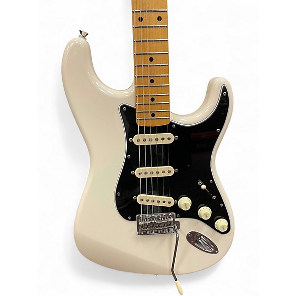 Used Fender JV MODIFIED 60S MIJ Olympic White Solid Body Electric Guitar