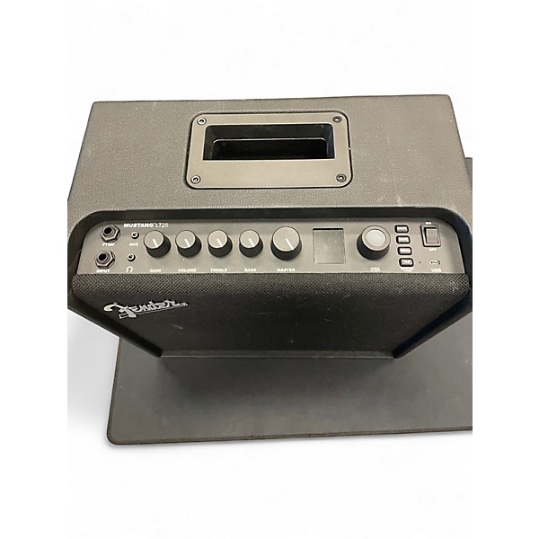 Used Fender Mustang LT25 25W 1x8 Guitar Combo Amp