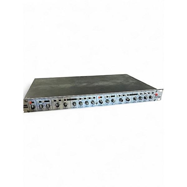 Used Klark Teknik DN7204 Effects Processor