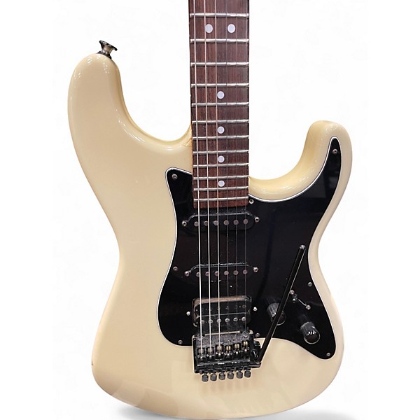 Vintage 1988 Charvel MODEL 3 Vintage White Solid Body Electric Guitar