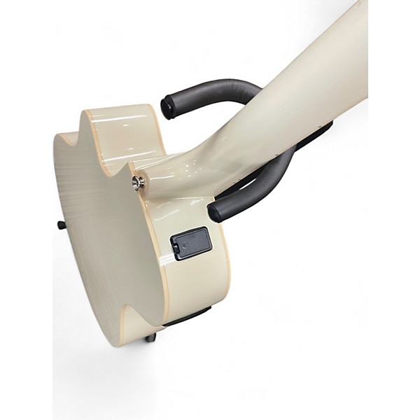 Used Yamaha APX600 Antique White Acoustic Electric Guitar