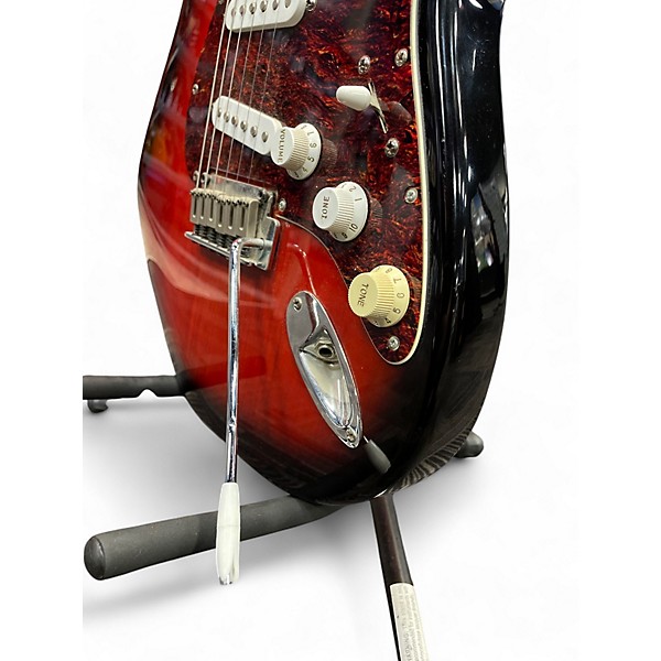 Used Fender SQUIER STRATOCASTER 2 Color Sunburst Solid Body Electric Guitar