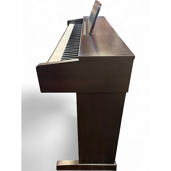 Used Yamaha Arius YDP143 Digital Piano