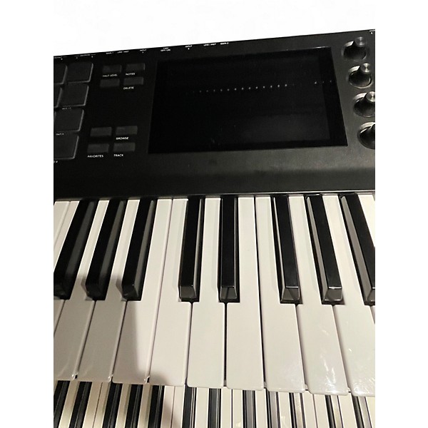 Used Akai Professional MPC Key 61 Keyboard Workstation