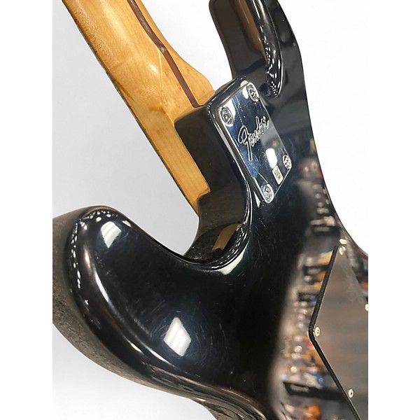 Used Fender Special Edition Lite Ash Stratocaster Black Solid Body Electric Guitar