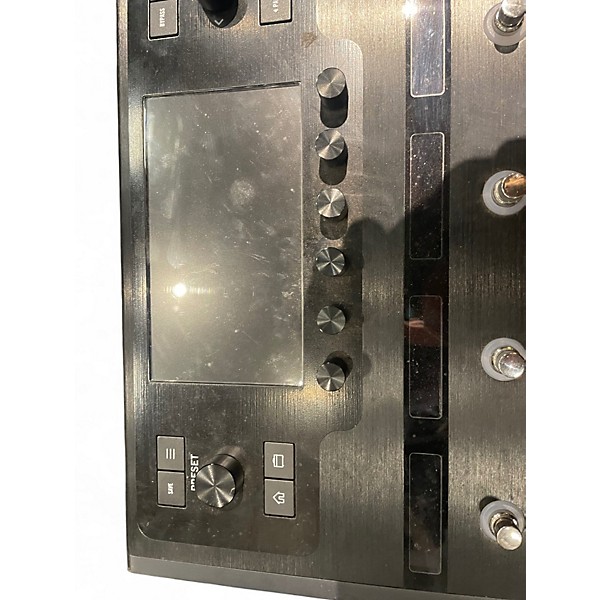 Used Line 6 Helix Effect Processor