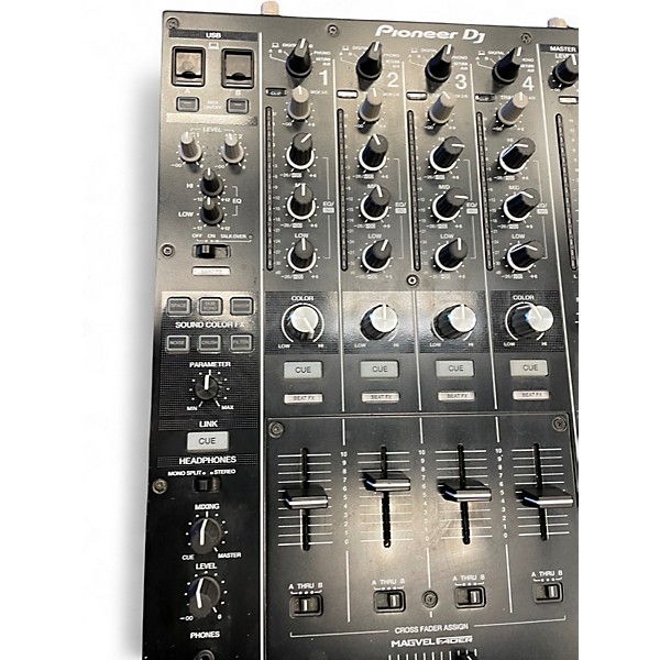 Used Pioneer DJ DJM900NXS2 DJ Mixer