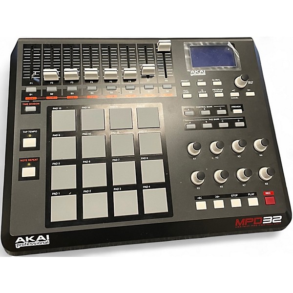 Used Akai Professional MPD32 MIDI Controller