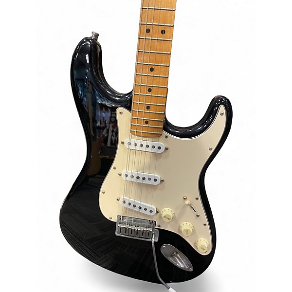 Used 1991 Fender FENDER STRATOCASTER Black Solid Body Electric Guitar