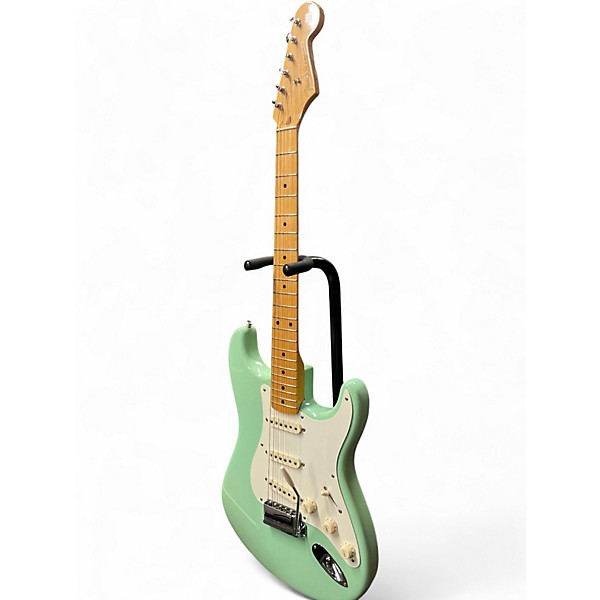 Used 2001 Fender 1957 American Vintage Stratocaster Surf Green Solid Body Electric Guitar