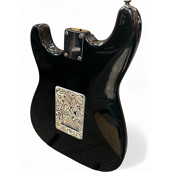 Used Fender  STRATOCASTER Black Solid Body Electric Guitar