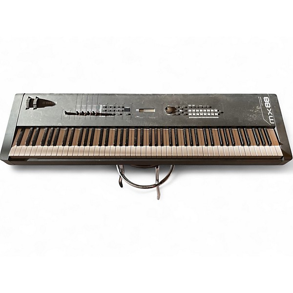 Used Yamaha MX88 Synthesizer