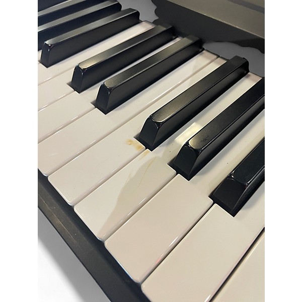Used Yamaha P-35 Digital Piano
