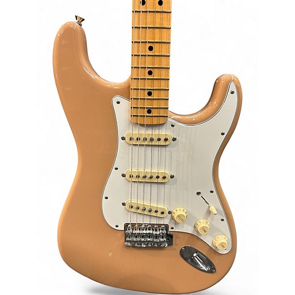 Used Fender Made in Japan Limited International Color Stratocaster Sahara Taupe Solid Body Electric Guitar