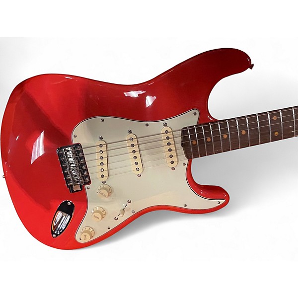 Used Fender AMERICAN VINTAGE II STRATOCASTER 1961 Fiesta Red Solid Body Electric Guitar