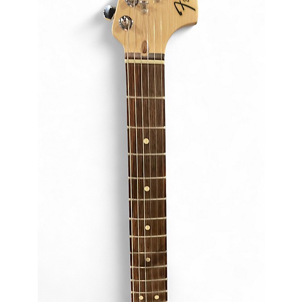 Used Fender Highway One Stratocaster Alpine White Solid Body Electric Guitar