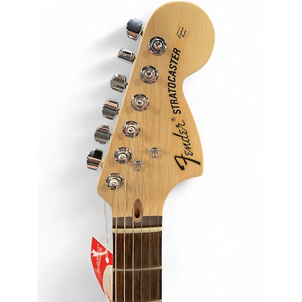 Used Fender Highway One Stratocaster Alpine White Solid Body Electric Guitar