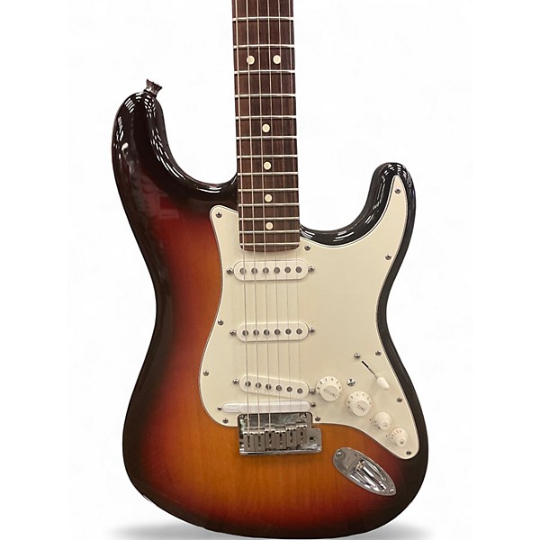 Used 2007 Fender Fender VG Stratocaster 3 Tone Sunburst Solid Body Electric Guitar