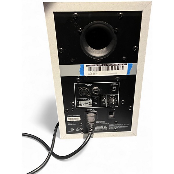 Used JBL 305p mkii Powered Monitor
