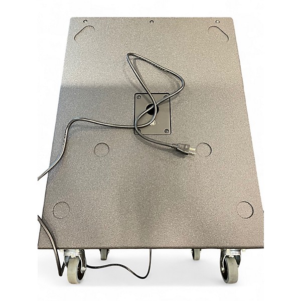 Used Yamaha DXS18xlf-D Powered Subwoofer