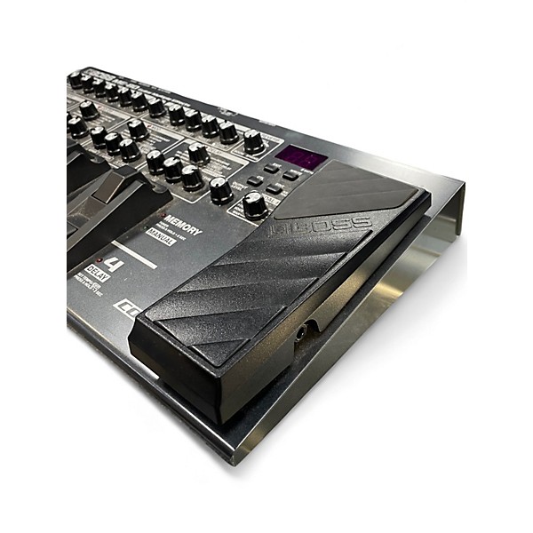 Used BOSS ME80 Guitar Multi Effect Processor
