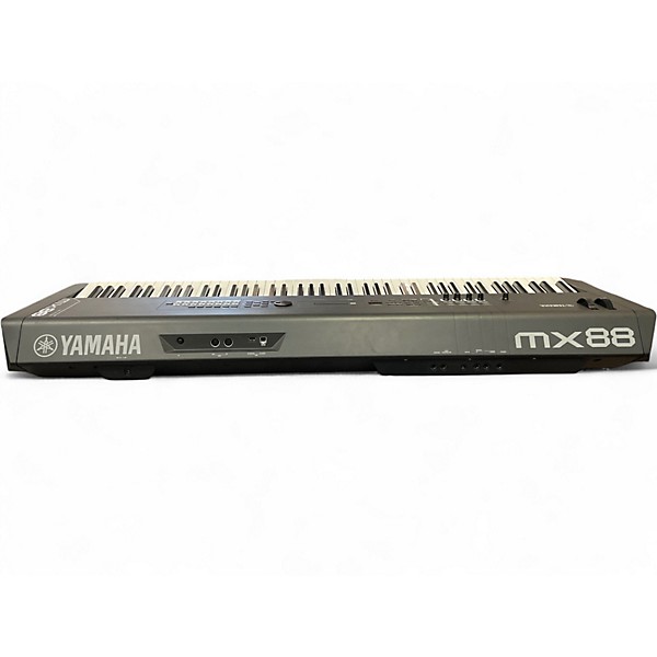 Used Yamaha MX88 Synthesizer