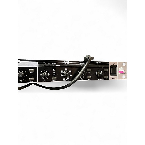 Used Behringer CX2310 Crossover