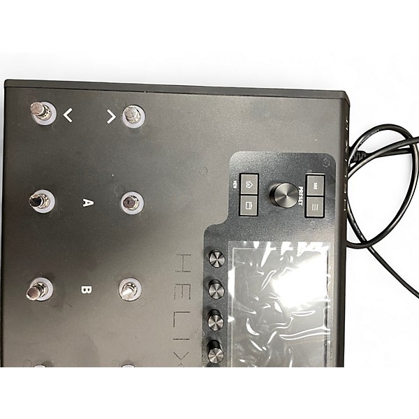 Used Line 6 Helix LT Effect Processor