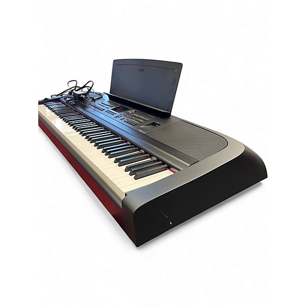 Used Yamaha DGX-670 Stage Piano