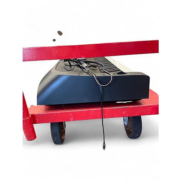 Used Yamaha DGX-670 Stage Piano