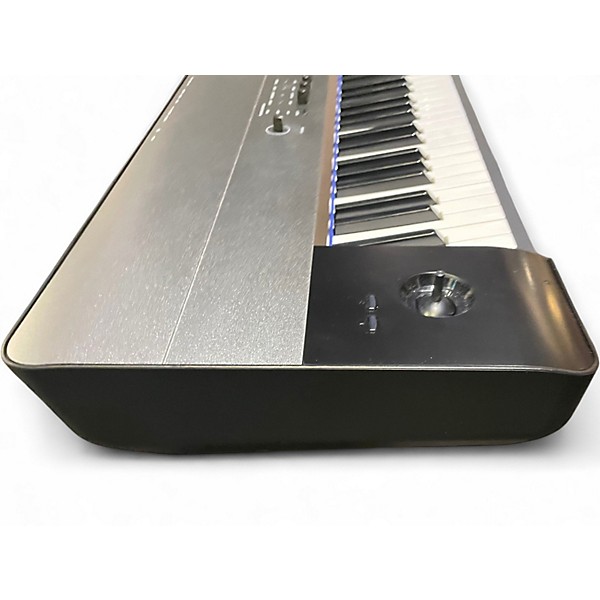 Used KORG Krome 88 Key Keyboard Workstation